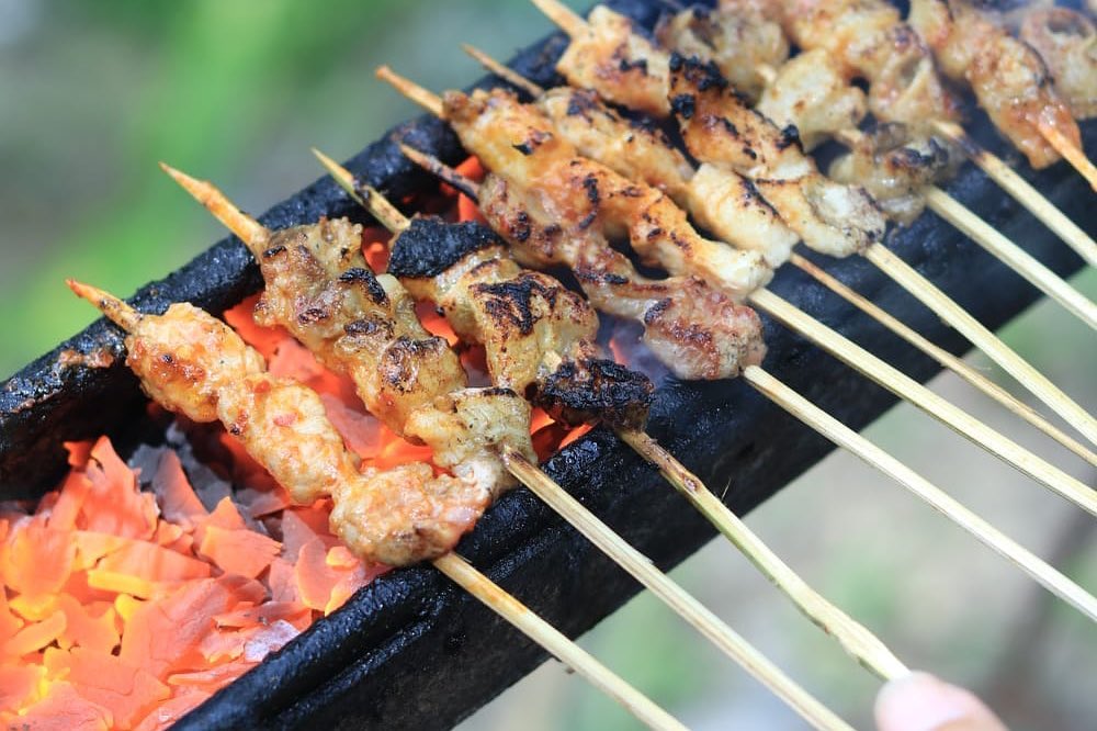 Sate Bulayak Mak Aton